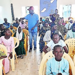 Jeunes et parents sourds-muets